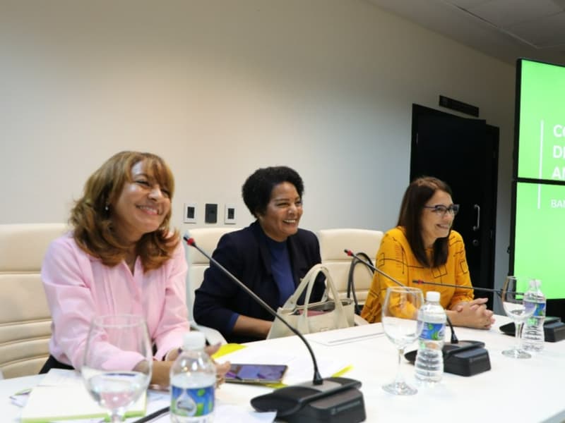 Asiste máxima directiva del BCC a Consejo de Dirección Ampliado de BanMet