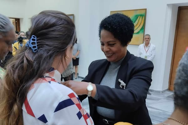 En BCC, honores a trabajadores con sostenida trayectoria