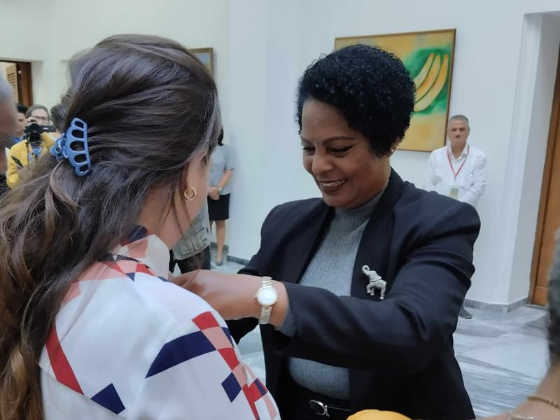 En BCC, honores a trabajadores con sostenida trayectoria