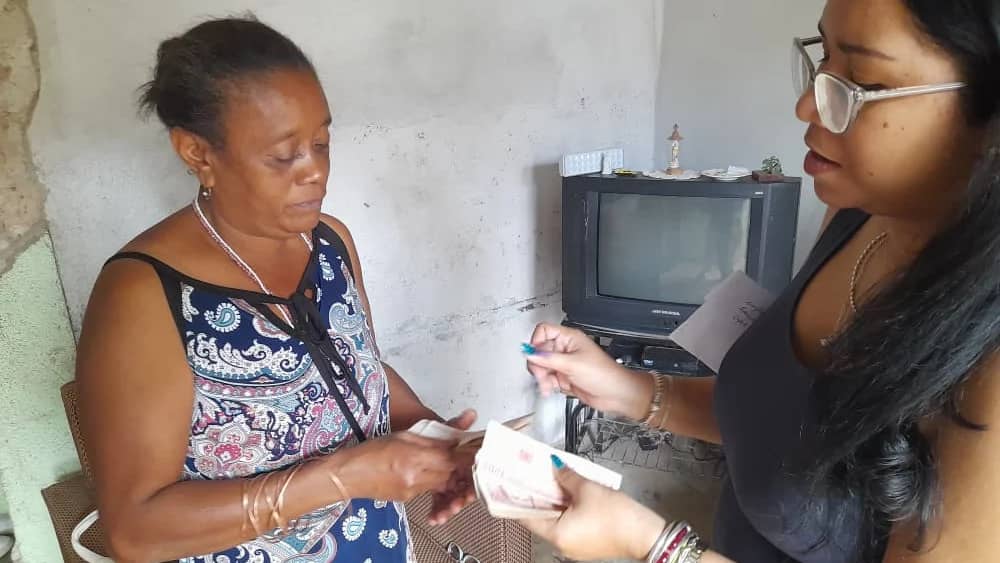 En Cuba, prosigue innovador pago a pensionados y jubilados en comercios de actores económicos